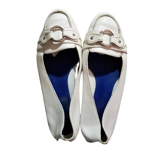 Aerosoles Women’s White Leather Slip On Flats Loafers Size 8.5 - Picture 1 of 5